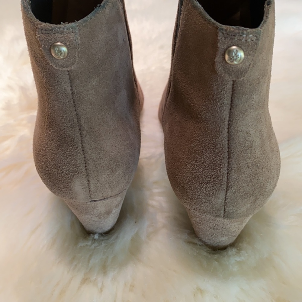 Sam Edelman Morillo Tan Suede Ankle Boots | Size 7.5 - Picture 3 of 5